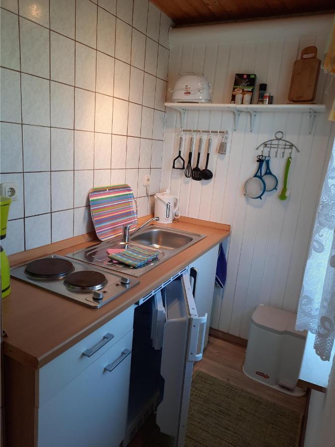 Lacky - Kleines Familienreihenmittelhaus In Grieben Hiddensee Extérieur photo