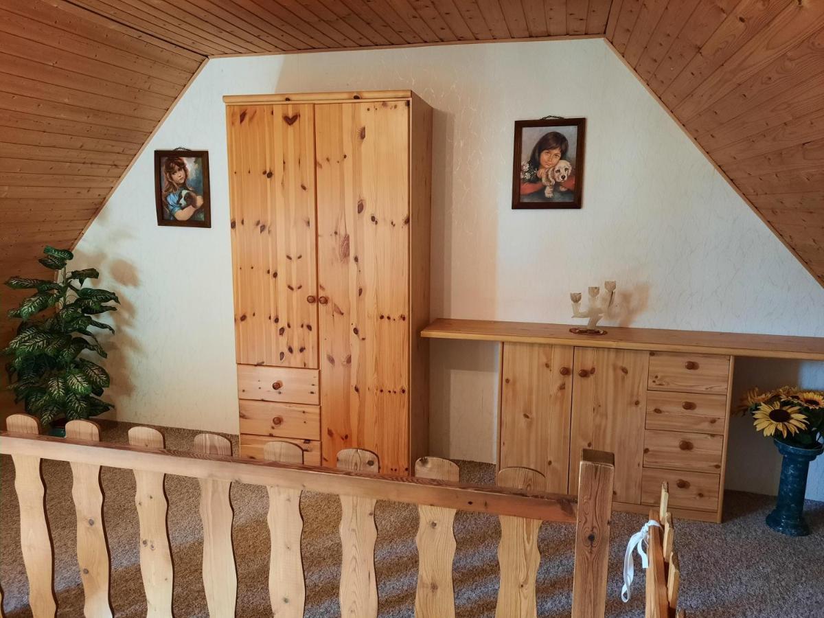 Lacky - Kleines Familienreihenmittelhaus In Grieben Hiddensee Extérieur photo
